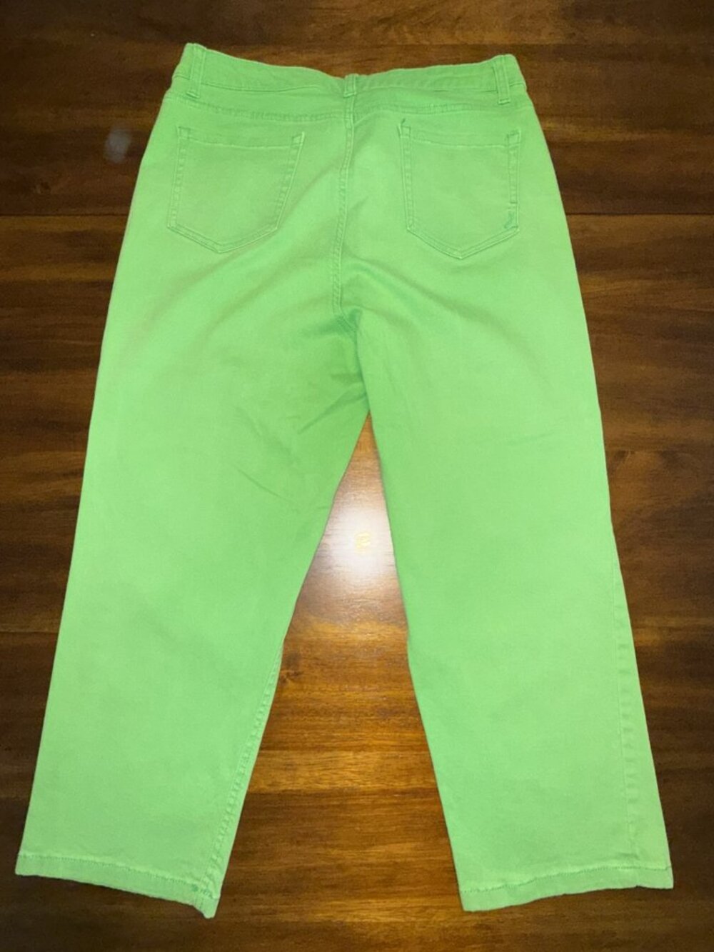 Jones New York Missy Senora Courant Jeans Sutton Capri Size 16 Neon Green